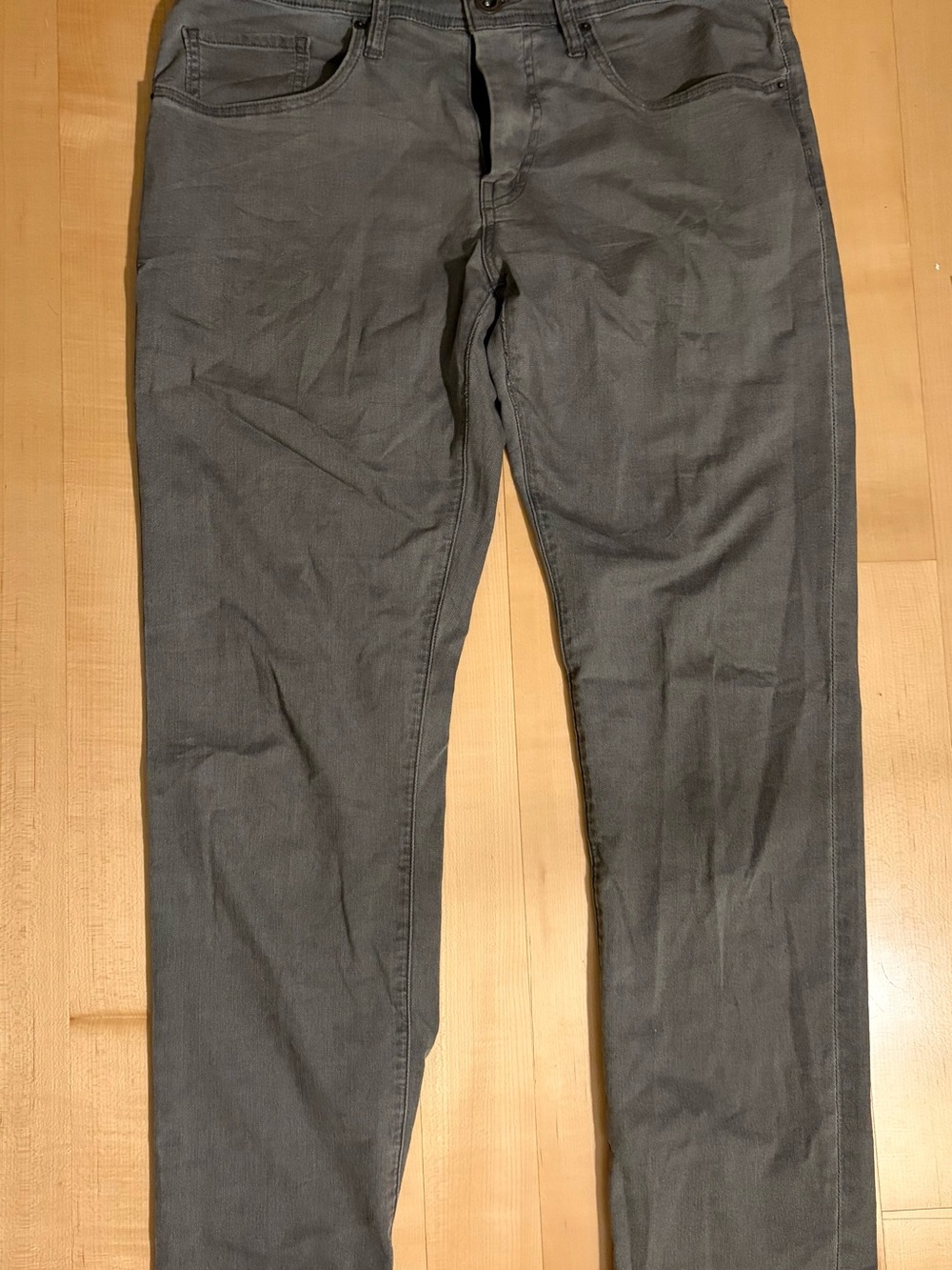 Travis Mathew Men's Slim Jeans in Charcoal Gray
